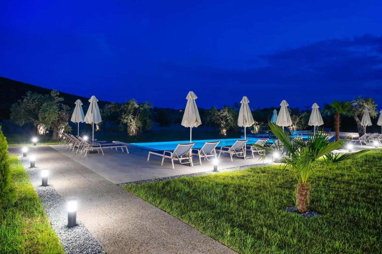 Encanto Village -apartments Potos