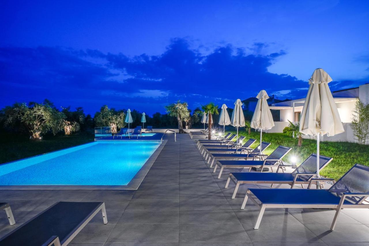 Encanto Village -apartments *